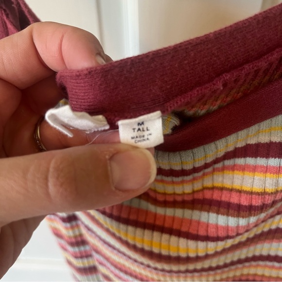 Striped Sweater Tank - Picture 3 of 5